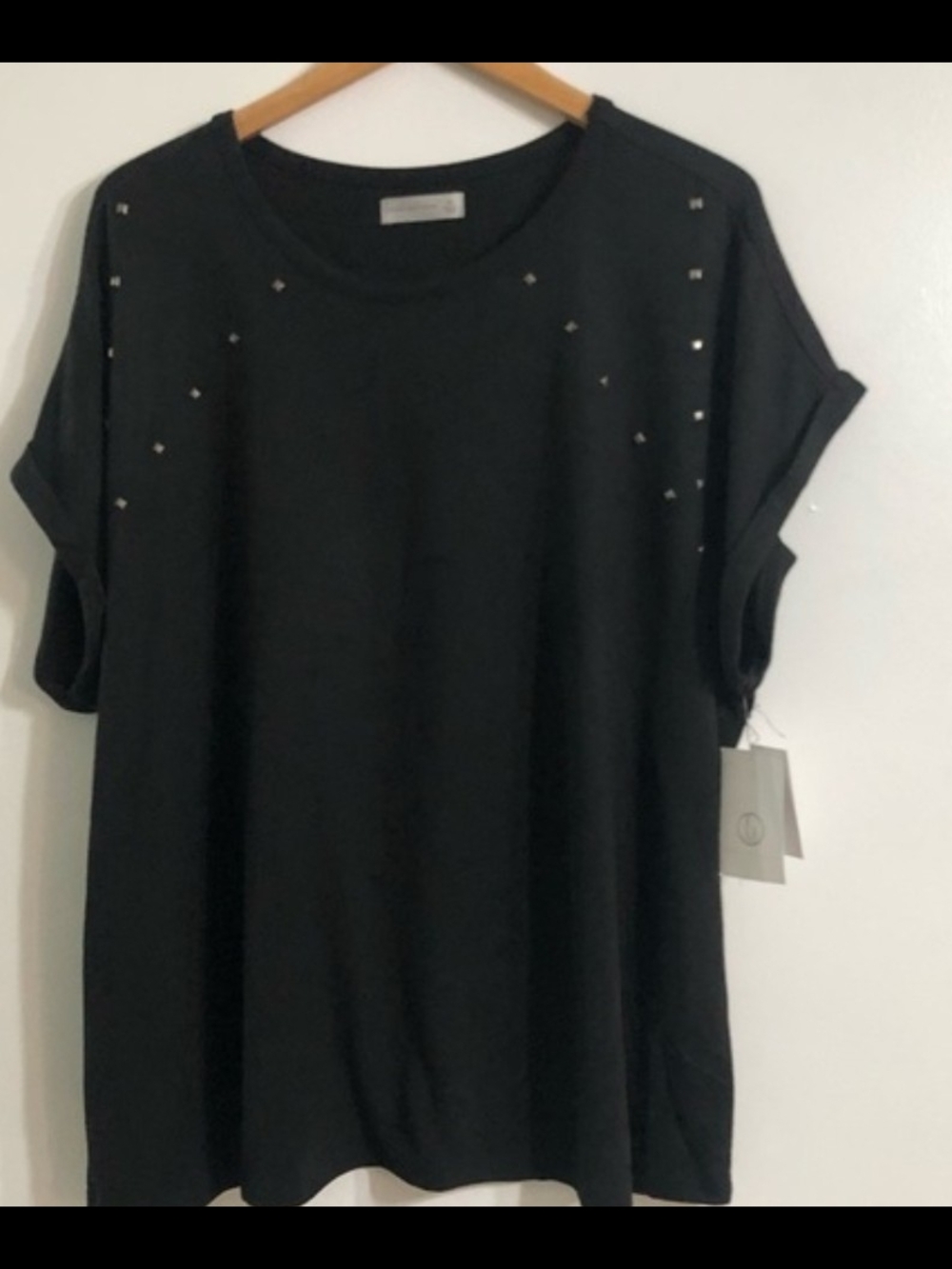 Women’s Embellished Gray Short-Sleeve  2 Tops - Picture 2 of 2